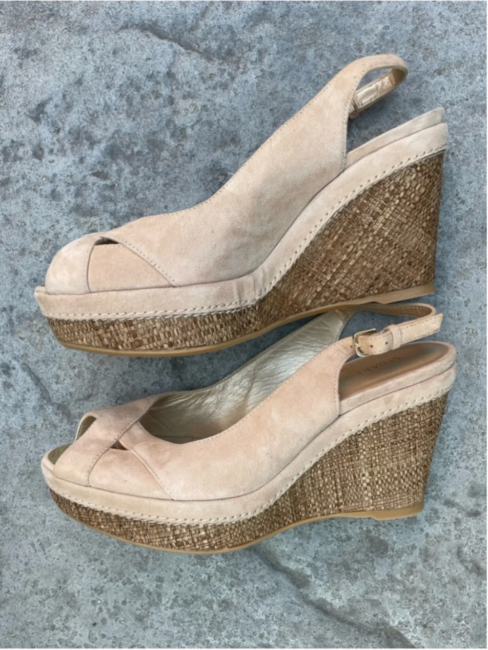 Stuart Weitzman Nude Suede Raffia Wedge Sandals Peep-Toe Slingback Beige - Picture 2 of 8